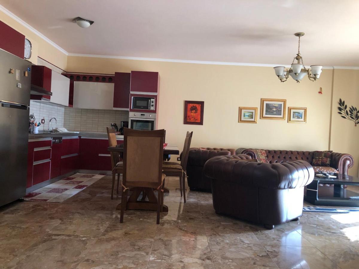 Fully Equipped Flat With Stunning Sea Views Apartment Durres Exterior photo